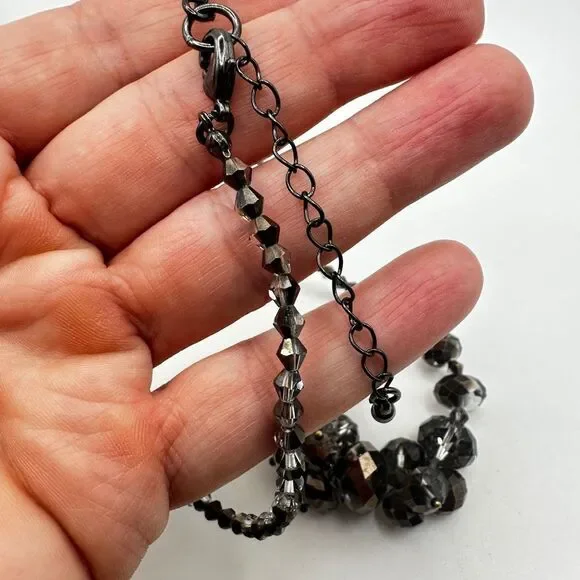 Stunning faceted black/dark gray crystal beaded necklace! - Picture 5 of 12